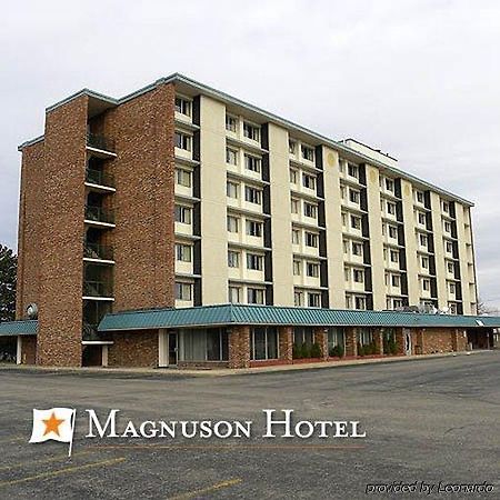 Magnuson Hotel Lansing Ngoại thất bức ảnh